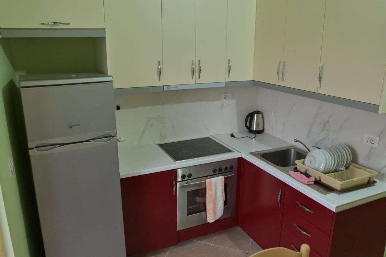 Mana Apartments Ксамил Экстерьер фото