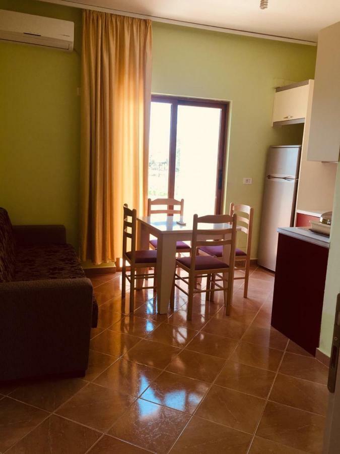 Mana Apartments Ксамил Экстерьер фото