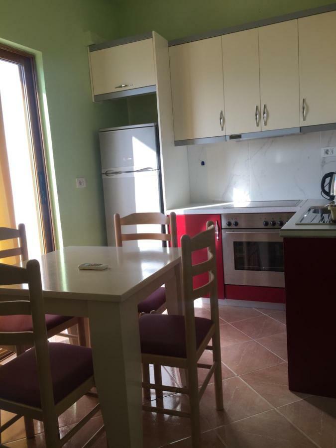 Mana Apartments Ксамил Экстерьер фото
